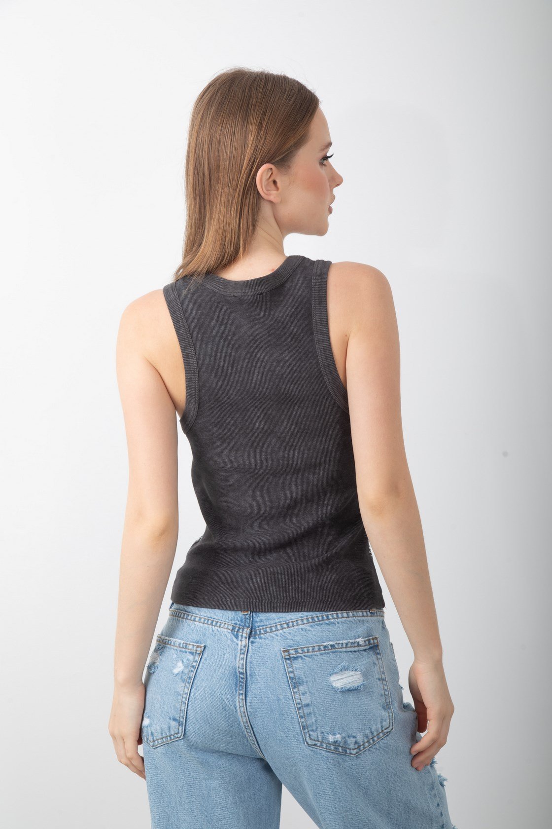 Yıkamalı Parlak Taş Detaylı Atlet Kolsuz Body