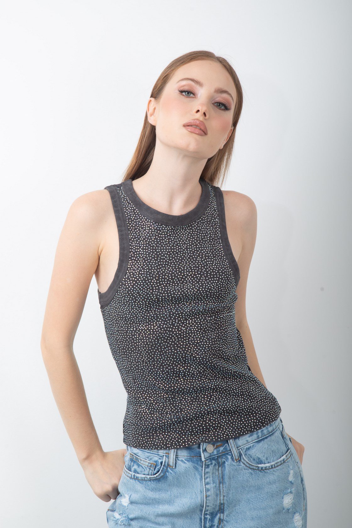 Yıkamalı Parlak Taş Detaylı Atlet Kolsuz Body