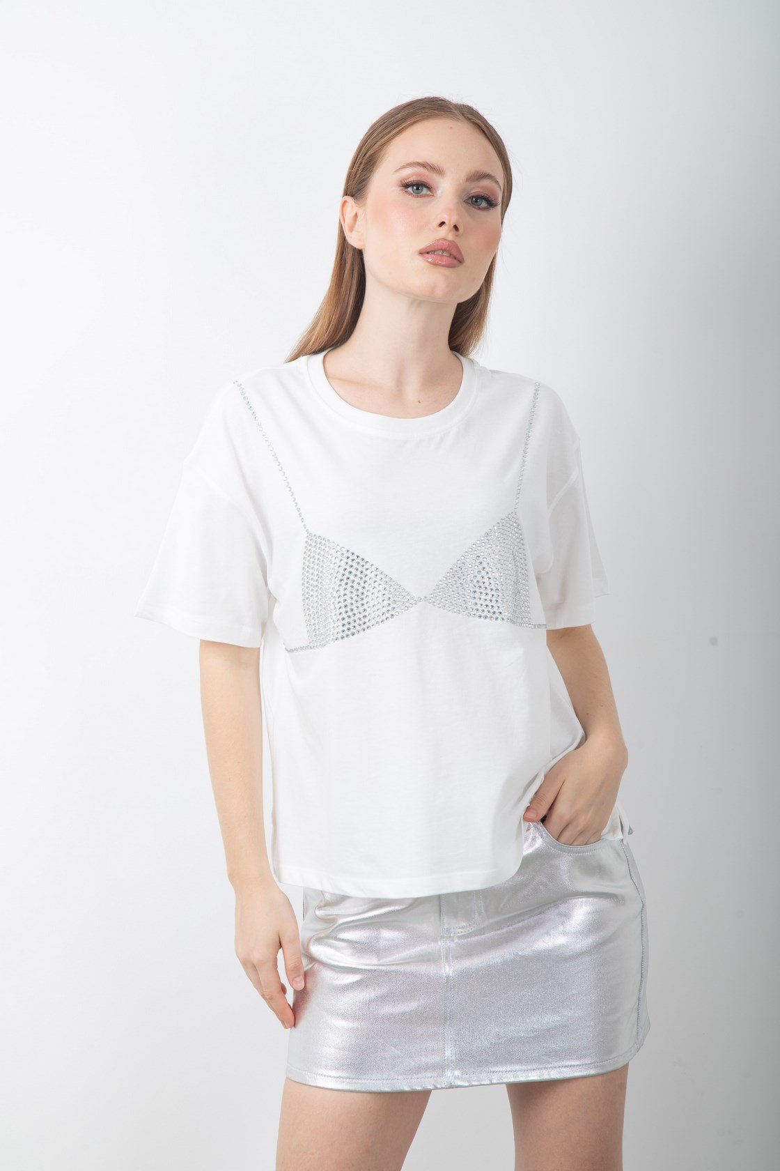 Parlak Taş Detaylı Pul Payet Oversize Tişört