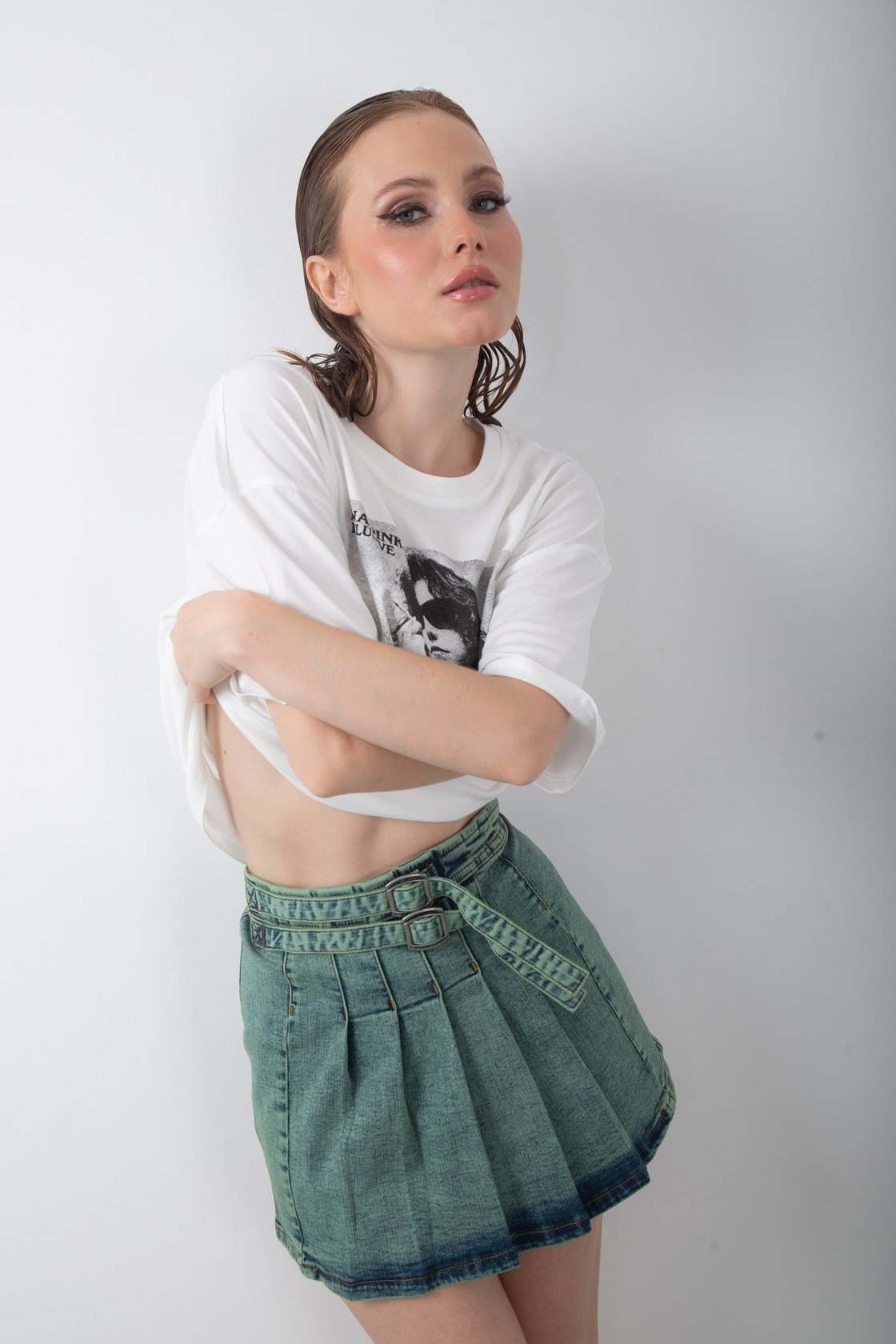 Kemerli Pileli Mini Yeşil Kot Etek