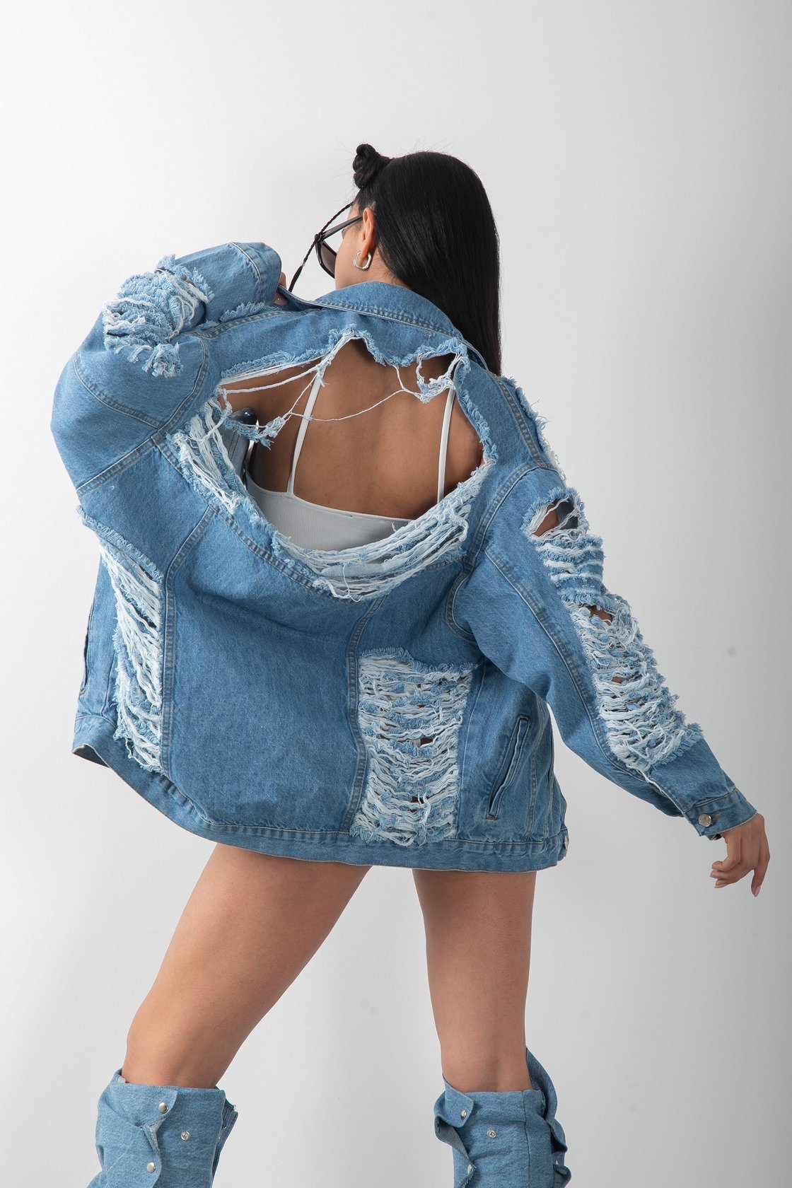Yırtık Detaylı Oversize Denim Kot Ceket