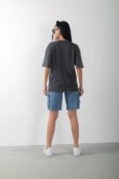 Yıkamalı Oversize Taş Detaylı Antrasit Tişört