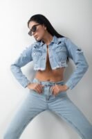 Yıkamalı Crop Yırtıklı Kısa Kot Ceket