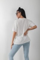 Oversize Kadın Yüzü Baskılı Beyaz Tişört