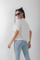 Parlak Fiyonk Detaylı Bol Tişört