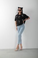 Parlak Fiyonk Detaylı Bol Tişört