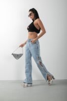 Fiyonk Taş Aksesuarlı Yırtmaçlı Jean Pantolon