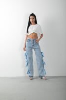 Mavi Fiyonk Aksesuarlı Yırtmaçlı Jean Pantolon
