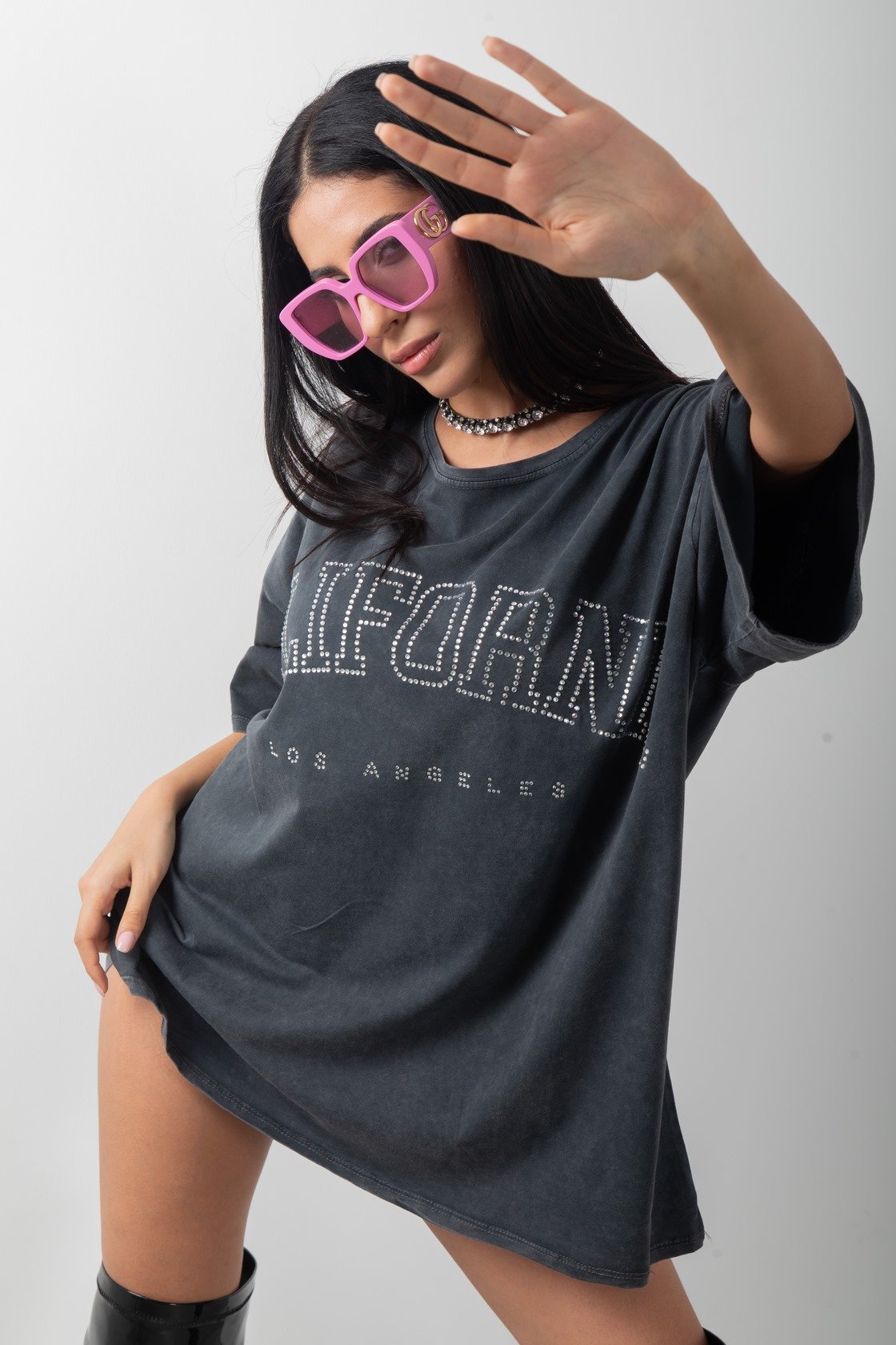 California Taş Detaylı Uzun Yıkamalı Oversize Tişört