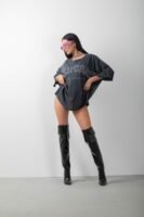 California Taş Detaylı Uzun Yıkamalı Oversize Tişört