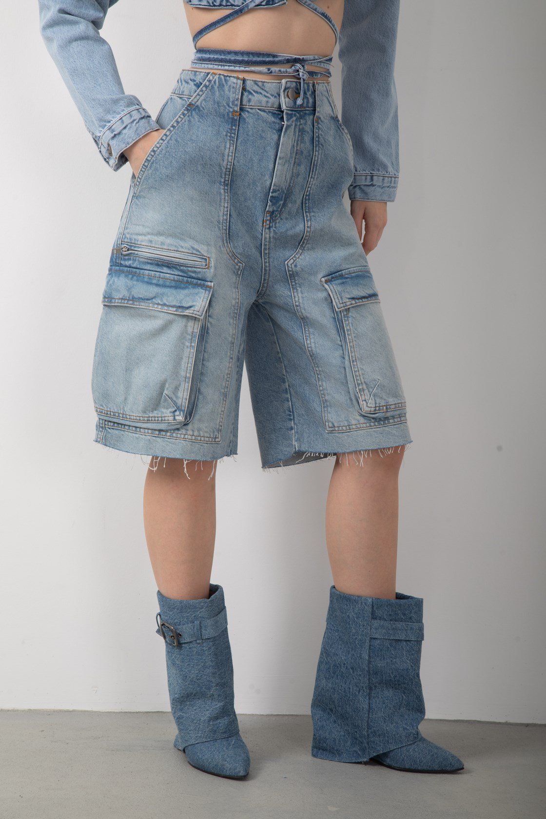 Kargo Cepli Yüksek Bel Kot Şort Bermuda