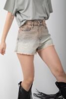 Batik Haki Yıkamalı Mini Kot Şort