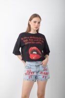 Dudak Baskılı Oversize Crop Tişört